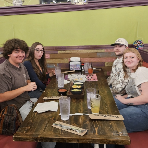 Meet your Posher, Emily - Picture 10 of 10